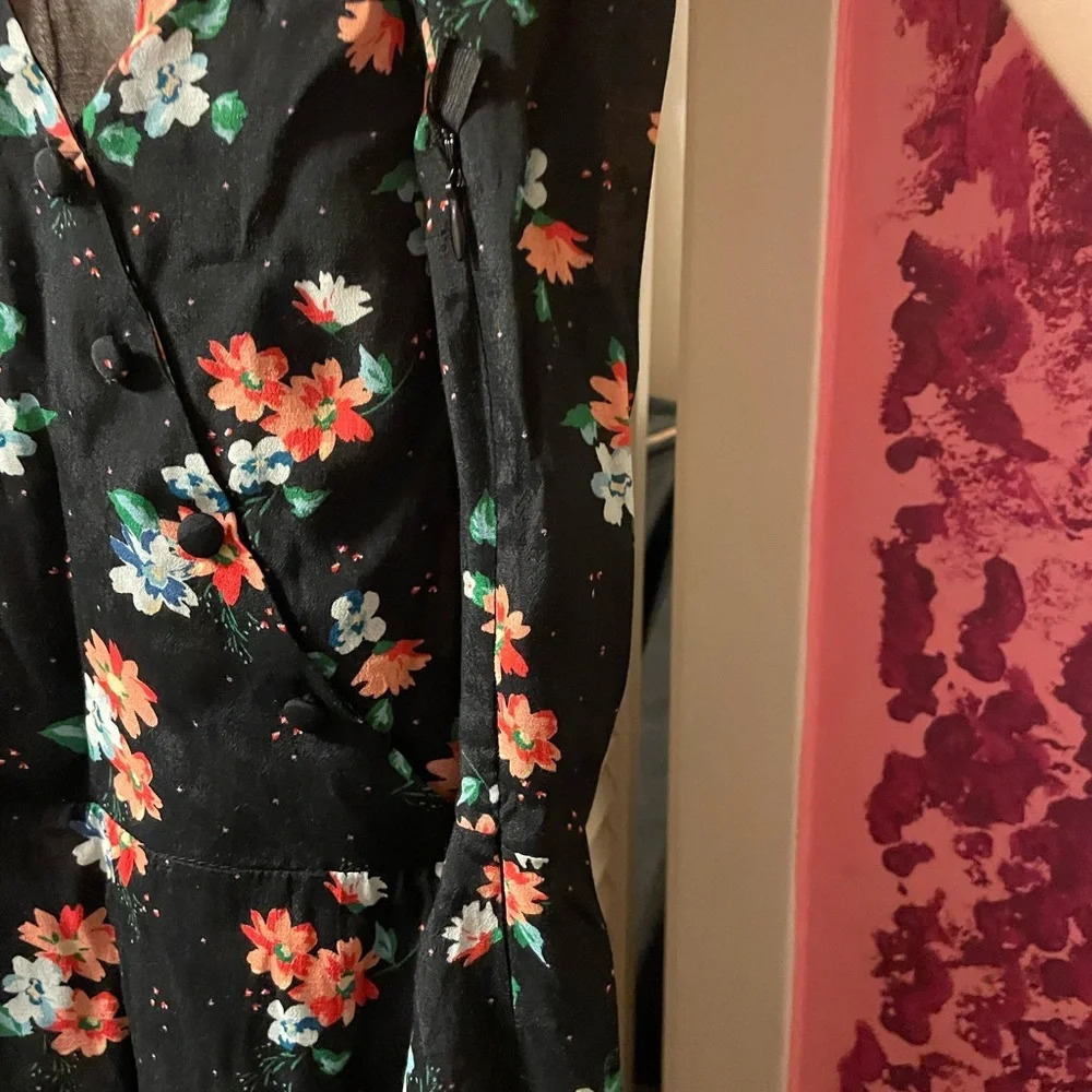 ZARA NAVY BLUE FLORAL ASYMMETRICAL PIFF SLEEVE DRESS - Picture 5 of 5